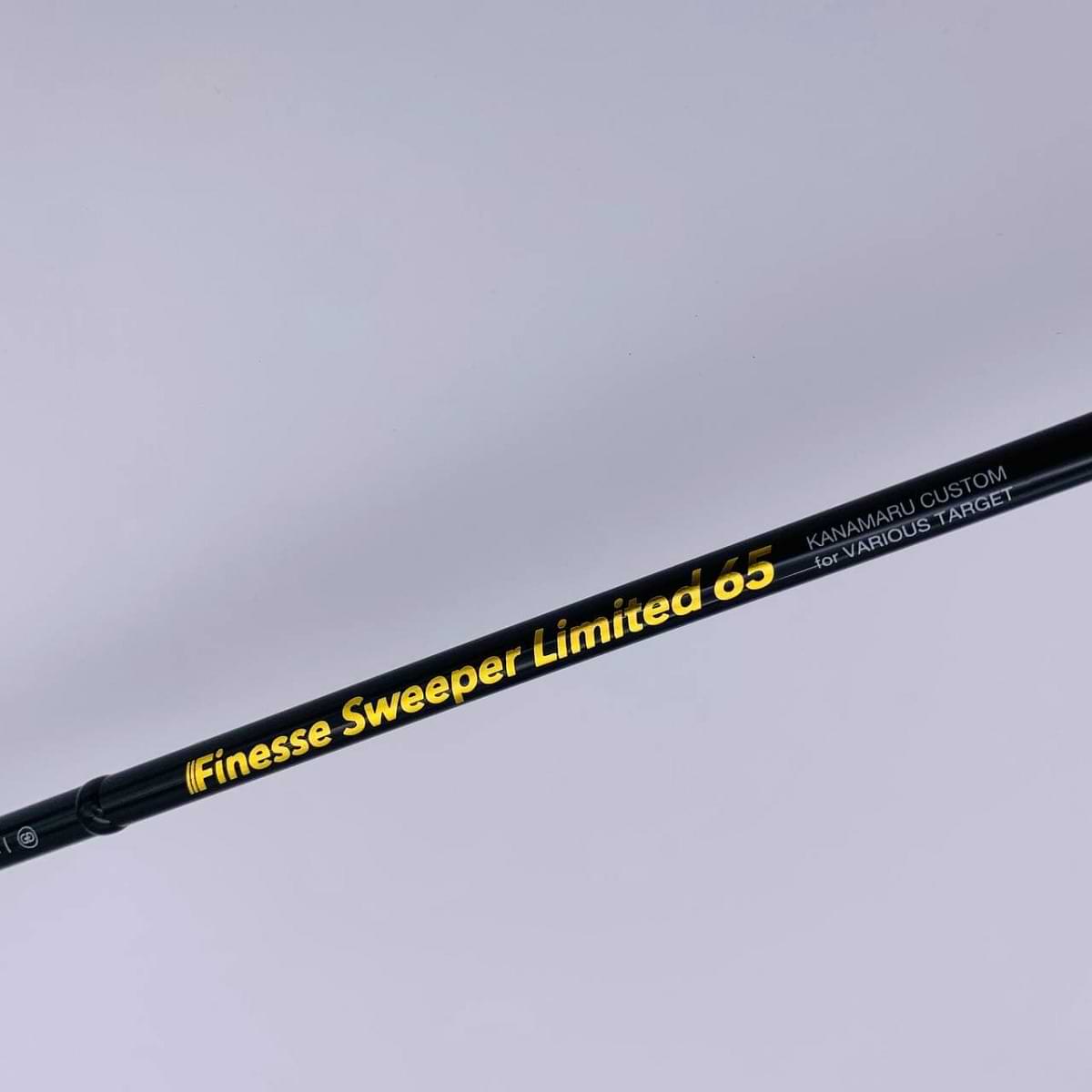 APIA Grandage Extra Finesse Sweeper Limited 65