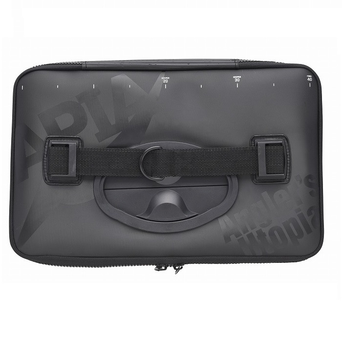 APIA Pakasuka Black Black M