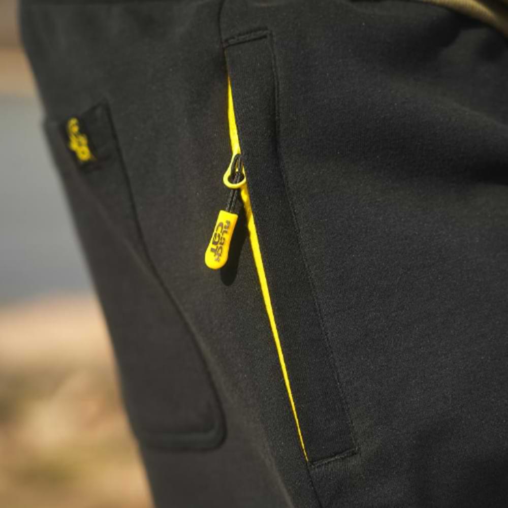 BLACK CAT Black Jogger Shorts