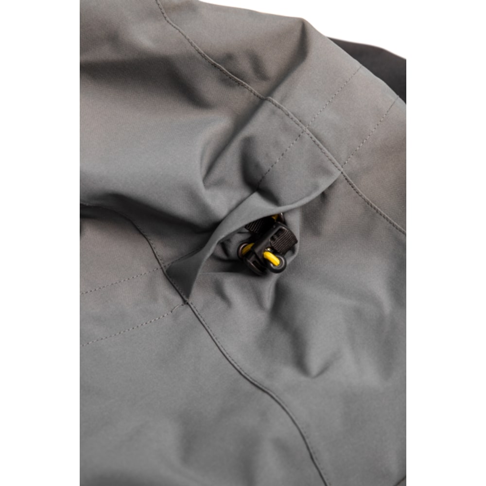 BLACK CAT Cat Shield Storm Jacket