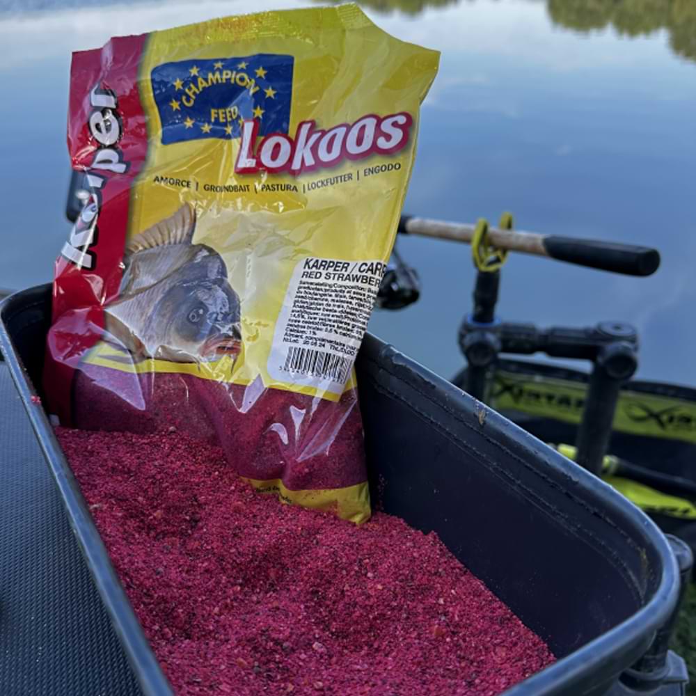 CHAMPION FEED Karper Red Strawberry 1kg