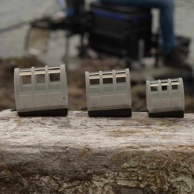 CRESTA Plastic Cage Feeder Medium