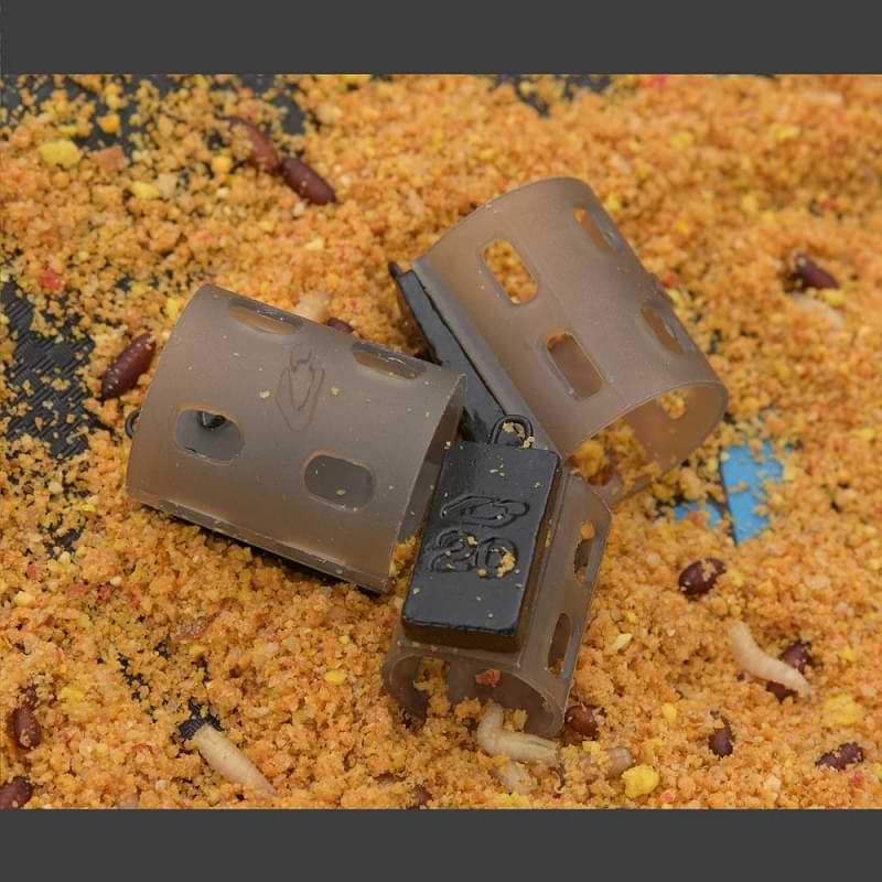 CRESTA Plastic Open End Feeder Medium