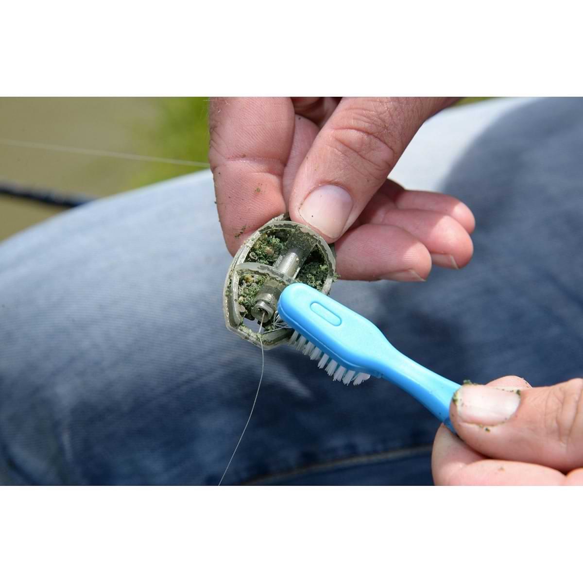 CRESTA Feeder Cleaning Brush