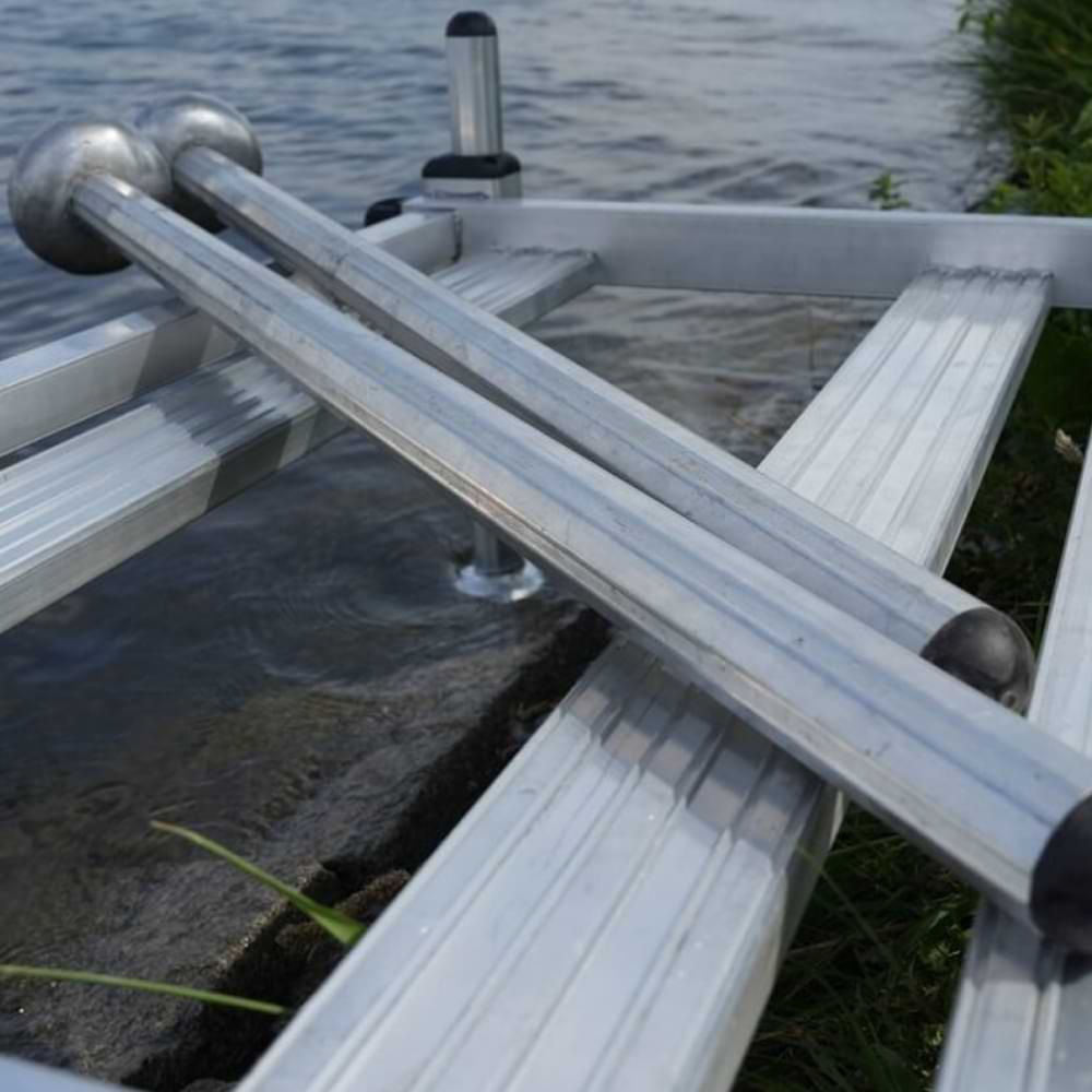 CRESTA Solith 4 Leg Station Platform