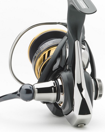 DAIWA 17 Legalis LT 2500 XH