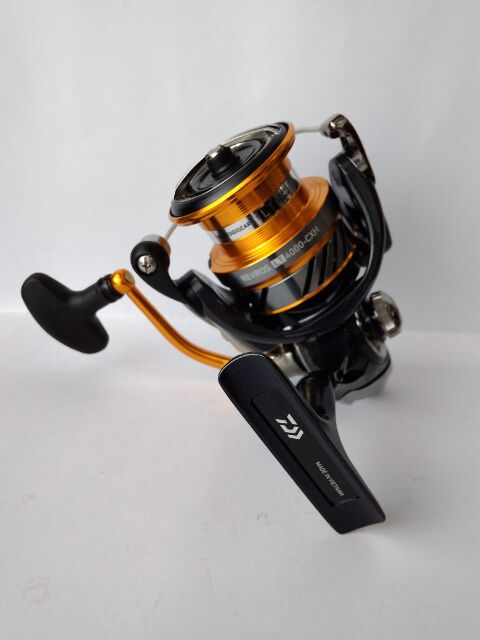 DAIWA 19 Revros LT 4000 CXH