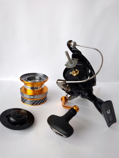 DAIWA 19 Revros LT 4000 CXH