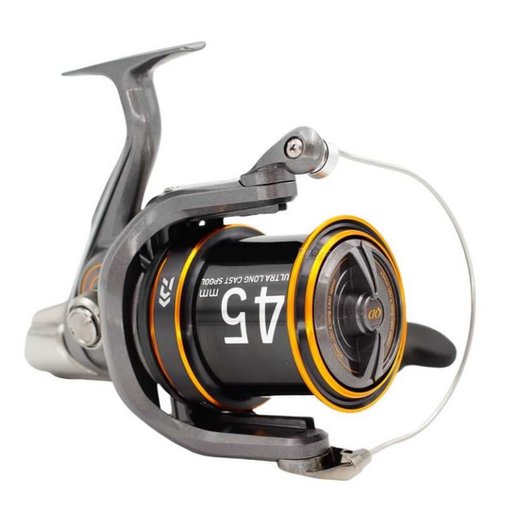 DAIWA 24 Crosscast Surf 45 5000 QD