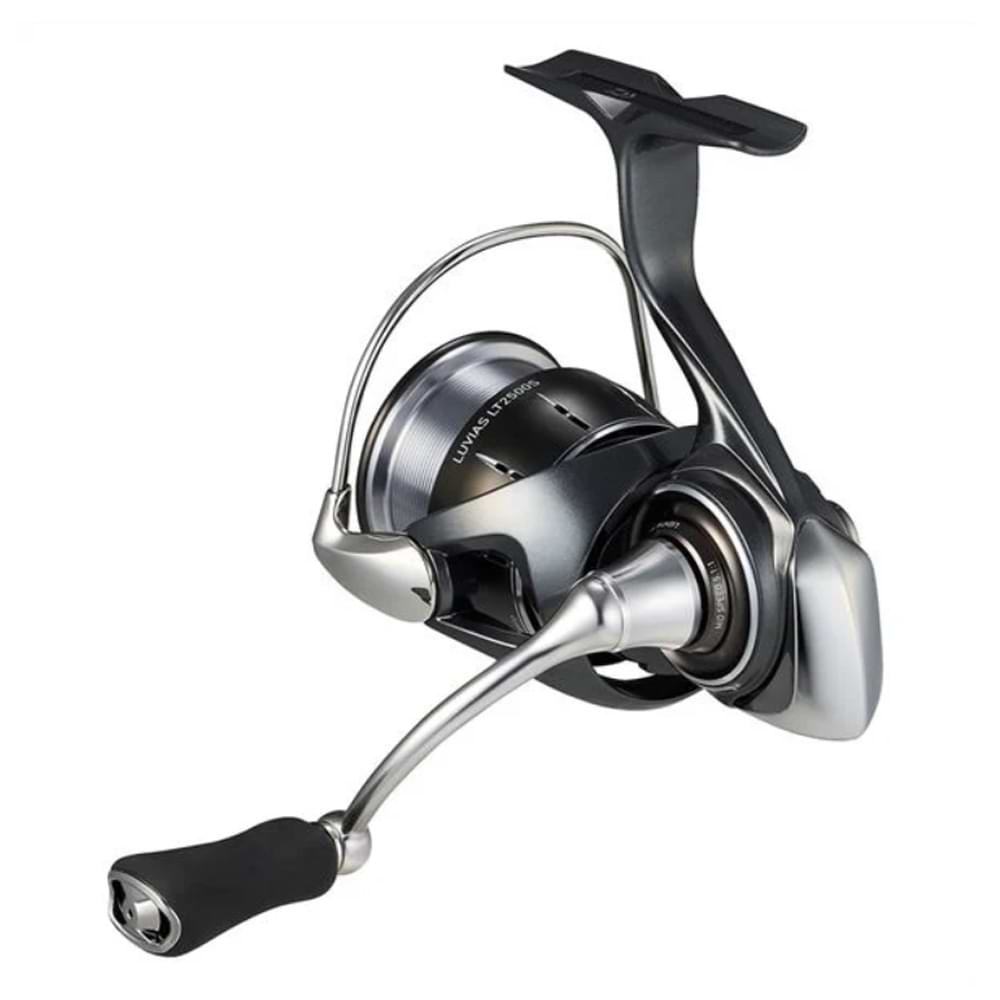 DAIWA 24 Luvias LT 2500-S