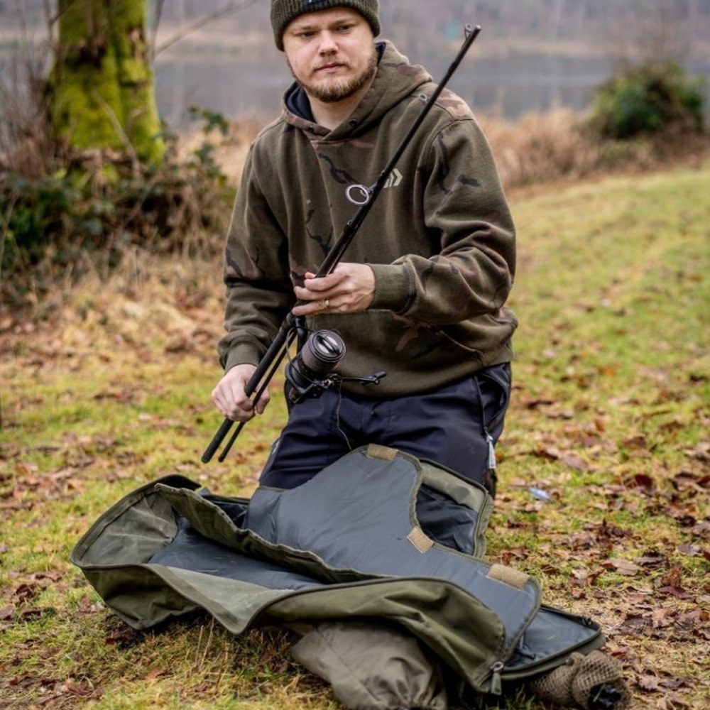 DAIWA Black Widow 13ft 3 Rod Holdall