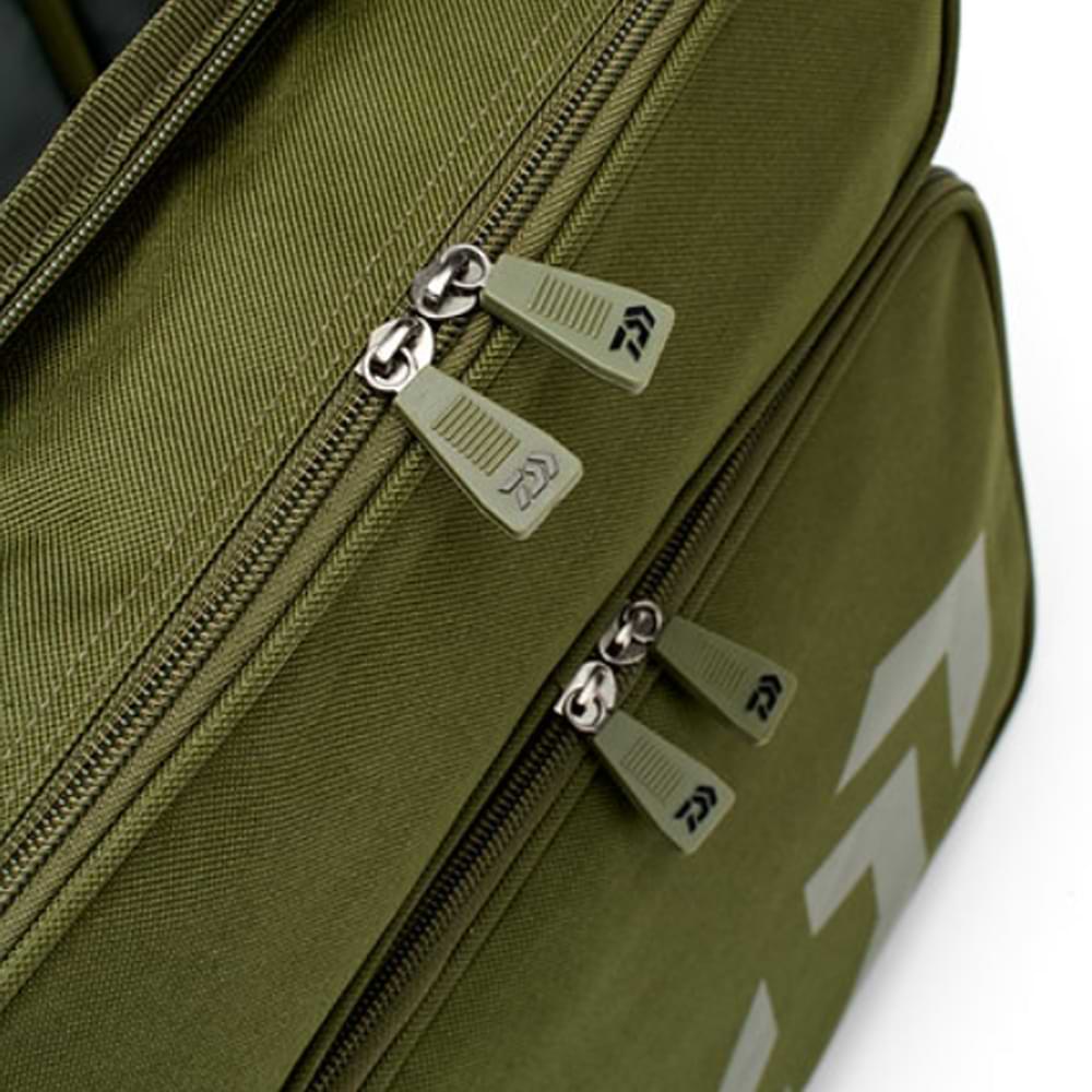 DAIWA Black Widow Compact Rucksack