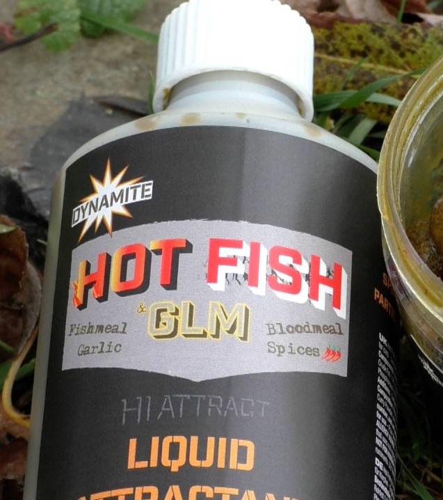 DYNAMITE BAITS Liquid Attractant 500ml Hot Fish and GLM