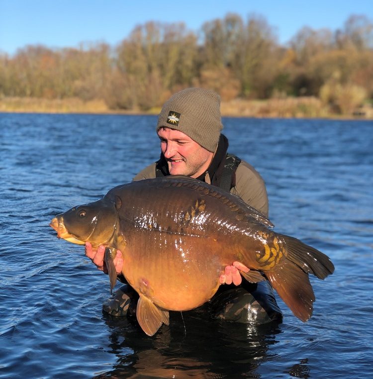 DYNAMITE BAITS Hit n Run - Pop Up - Bright White