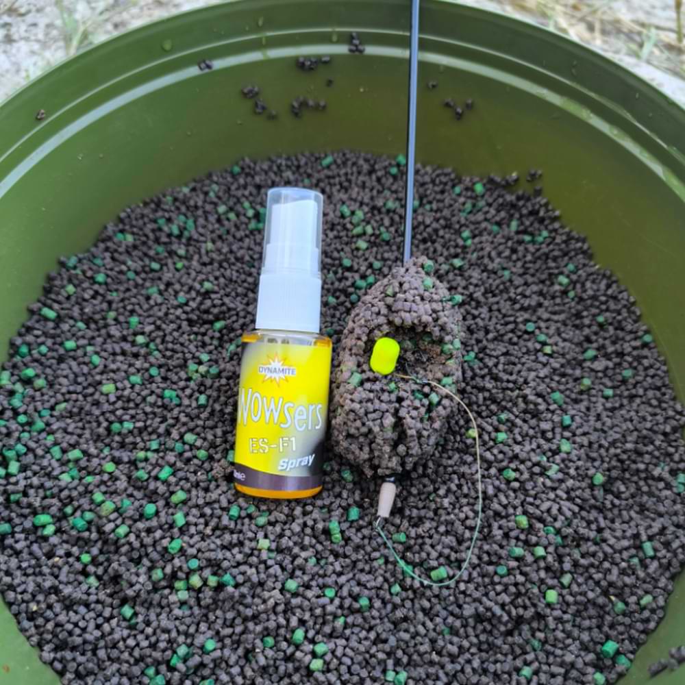 DYNAMITE BAITS Wowser Bait Spray ES-F1 30ml
