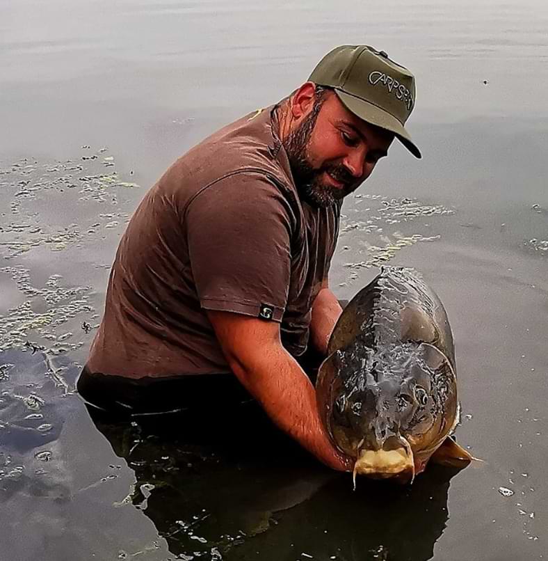 DYNAMITE BAITS Frenzied Hempseed The Source Particles Jar 2.5l