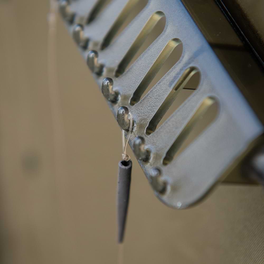 FOX Edges Rig and Hanging Rack