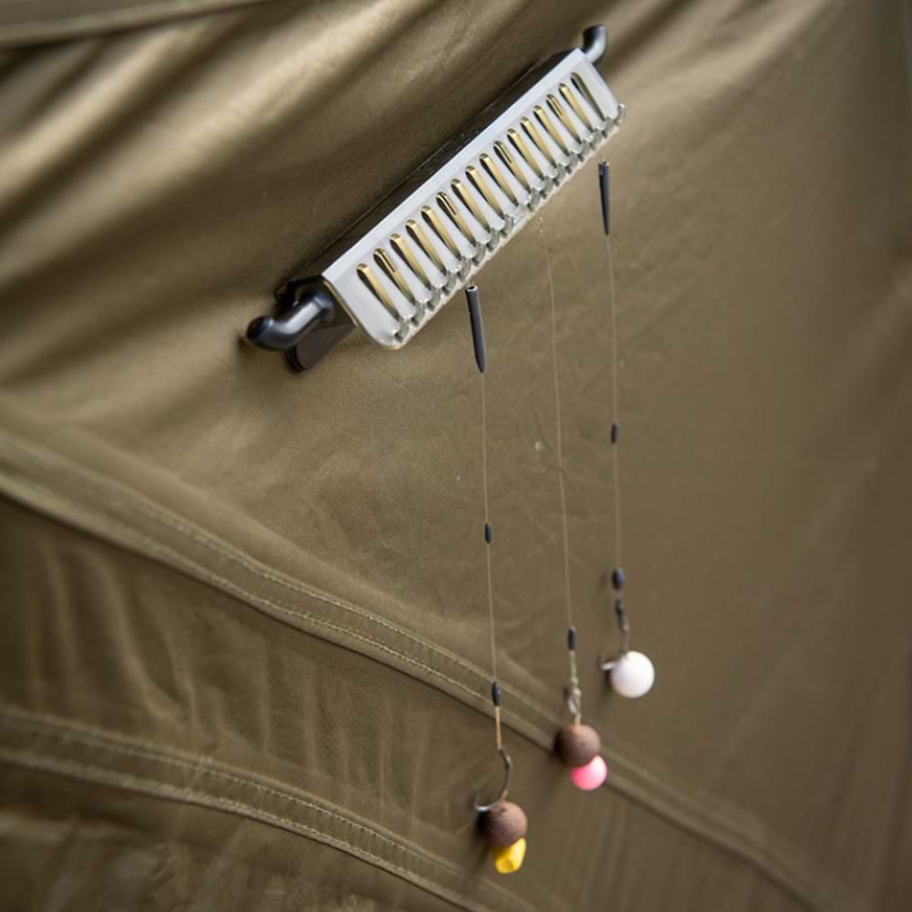 FOX Edges Rig and Hanging Rack