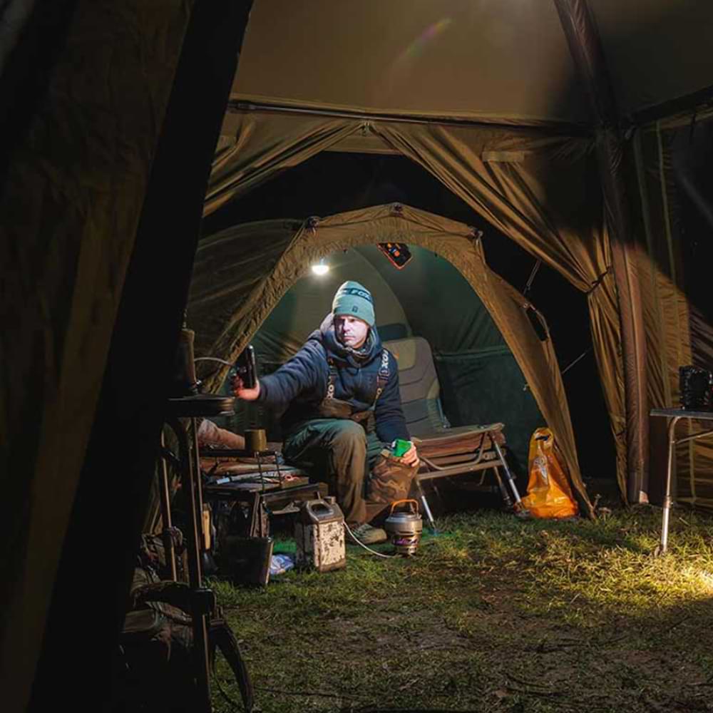 FOX Air Frame Social Shelter