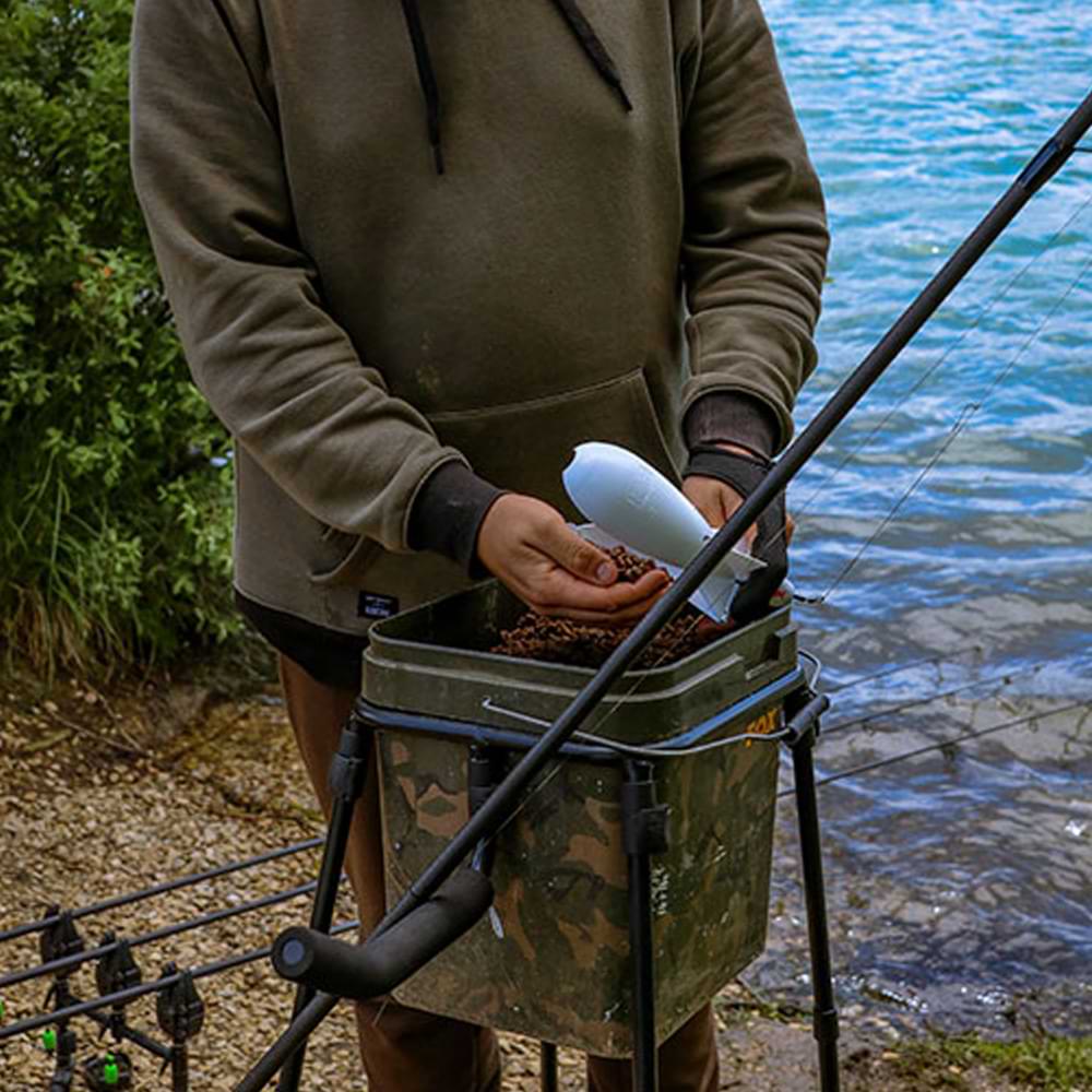 FOX Spomb MK2 Bucket Stand – Single