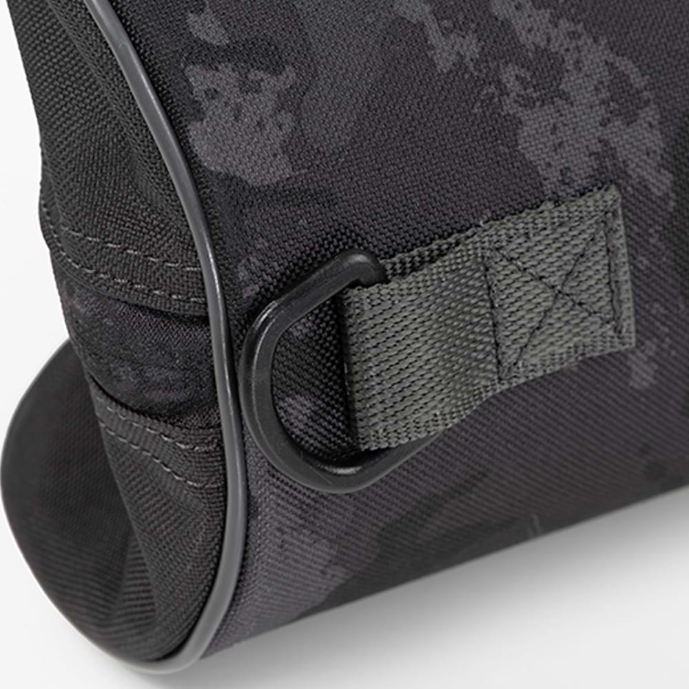 FOX RAGE Voyager Hard Rod Sleeve Single 1.3m