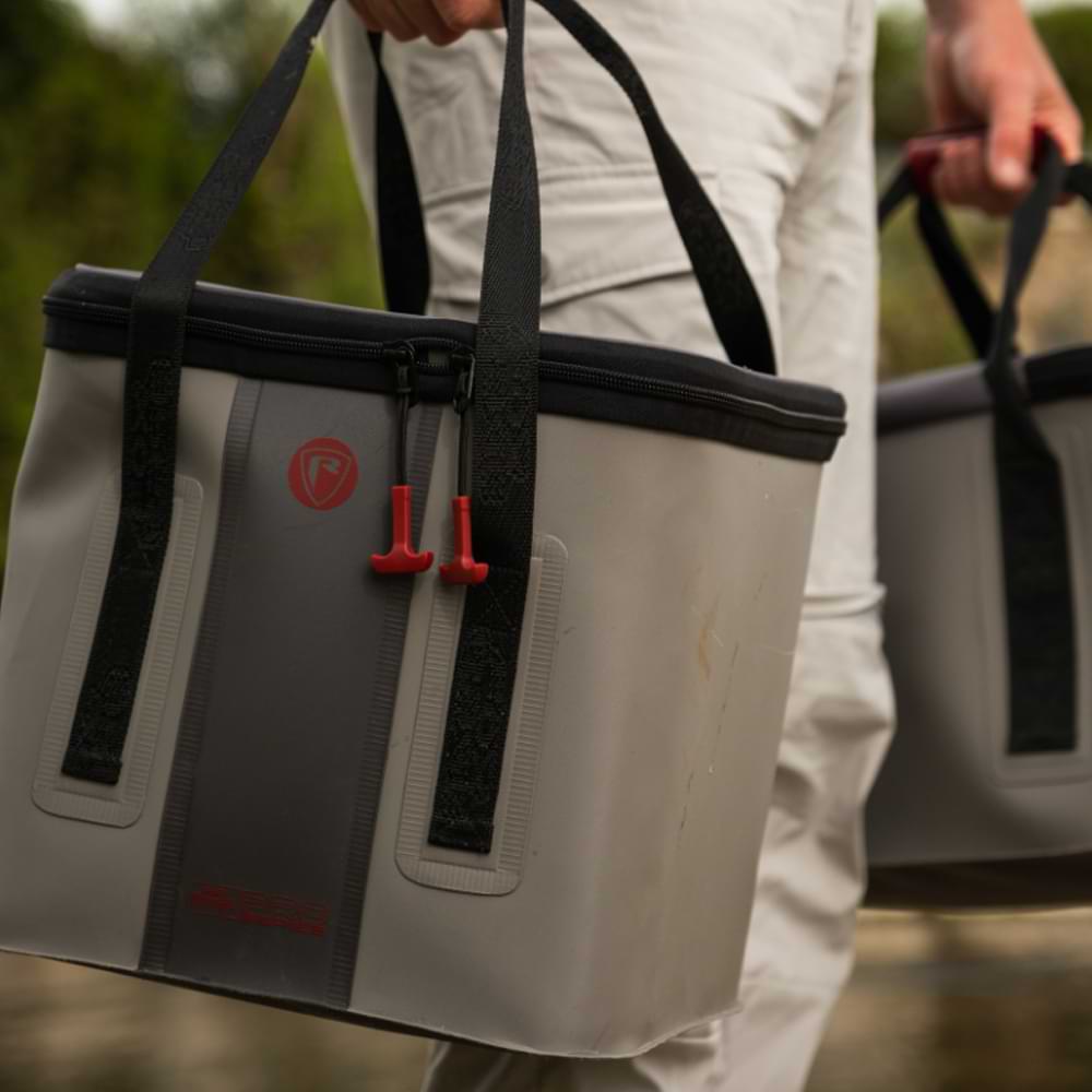 FOX RAGE Pro Series Medium Welded Bag