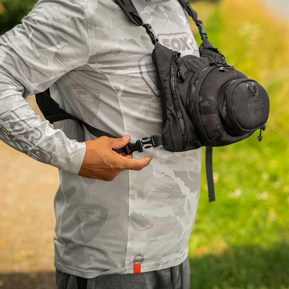 FOX RAGЕ Voyager Camo Chest Pack