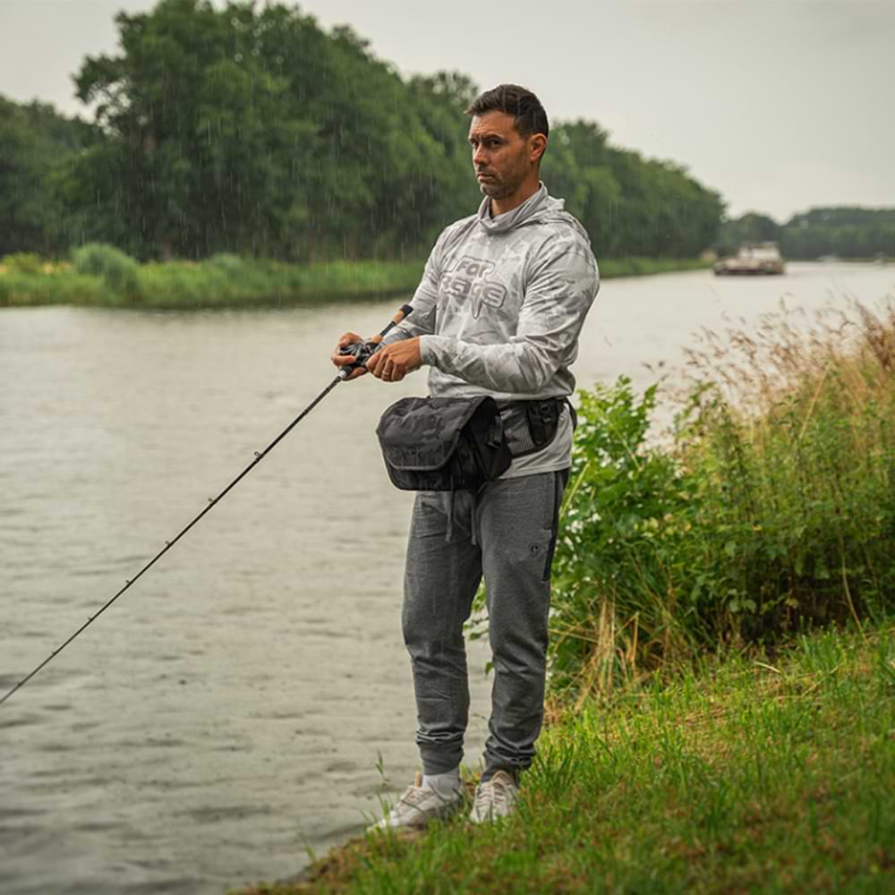 FOX RAGЕ Voyager Camo Belt Carryall