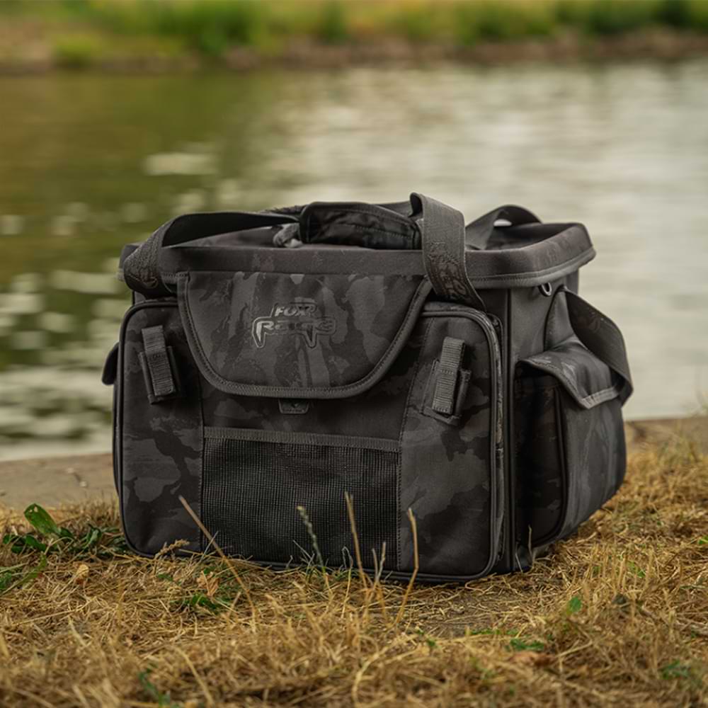 FOX RAGЕ Voyager Camo Moulded XL Carryall