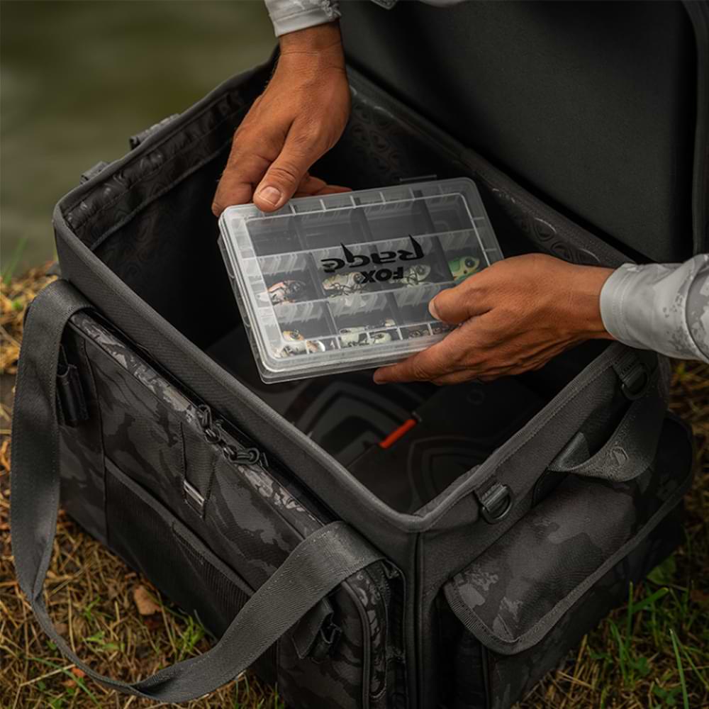 FOX RAGЕ Voyager Camo Moulded XL Carryall