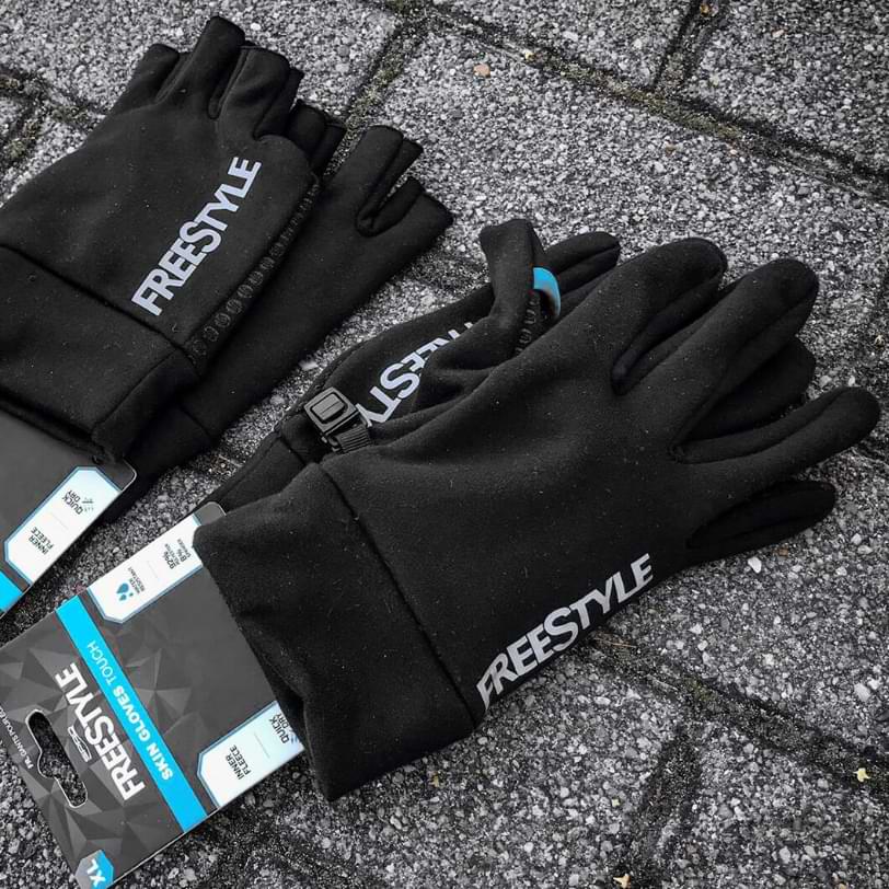 FREESTYLE Skinz Gloves Touch 