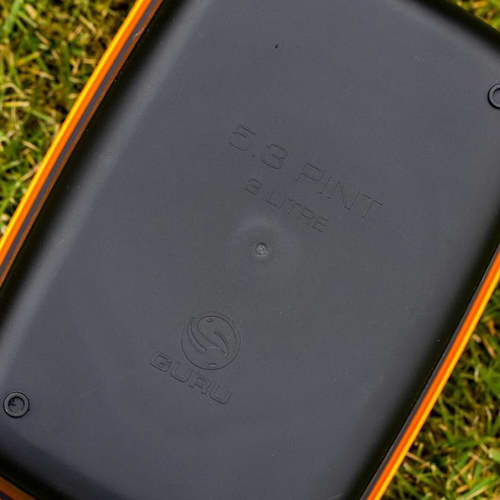 GURU Bait Box 5.3 pint 