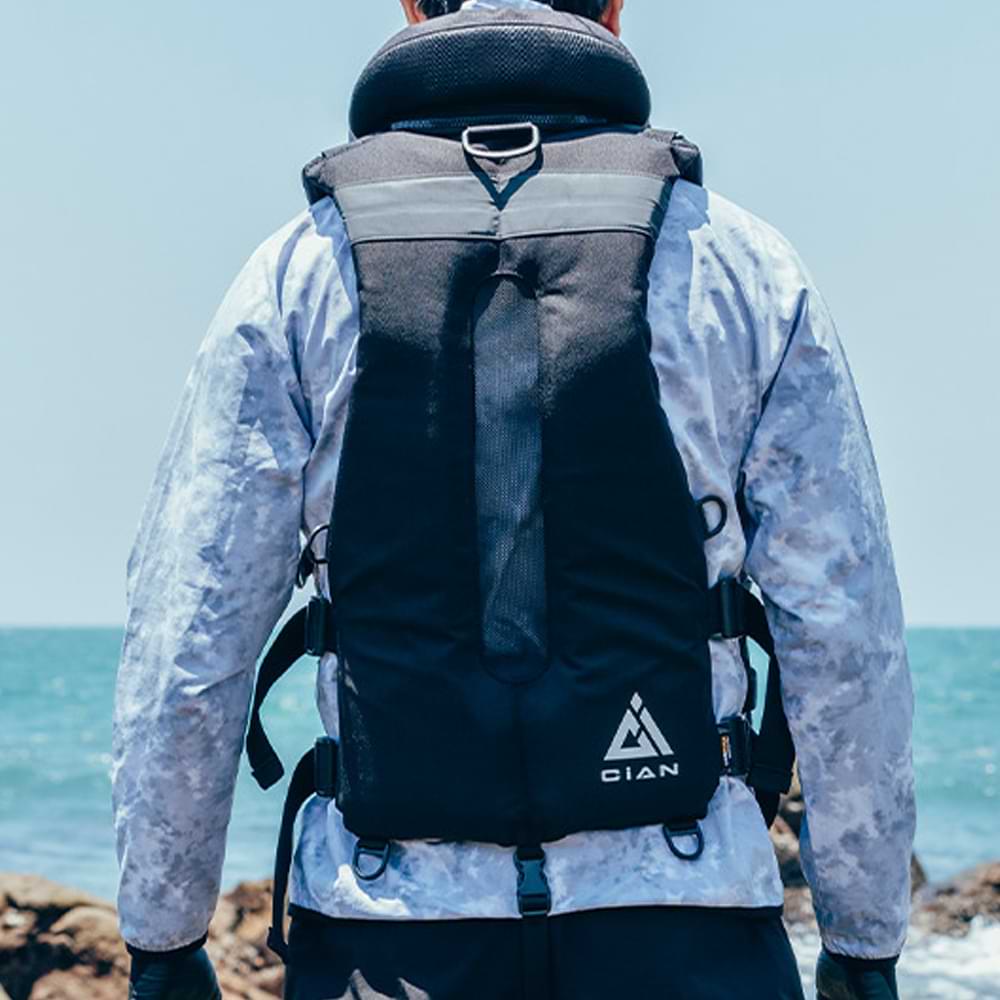 JACKALL CiAN Hollofil AIR RS Vest