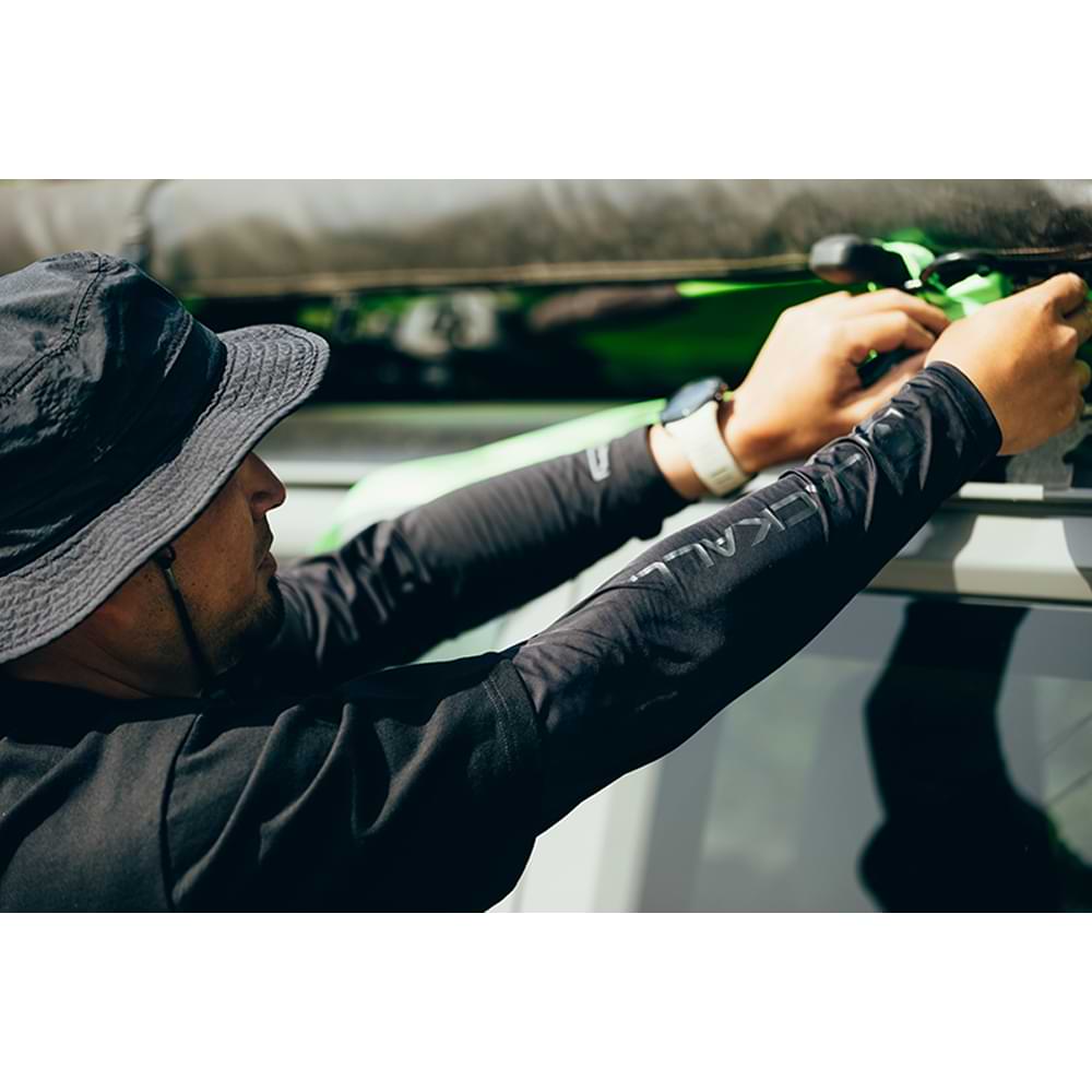 JACKALL Field Tech Cool Inner Shirt - Black