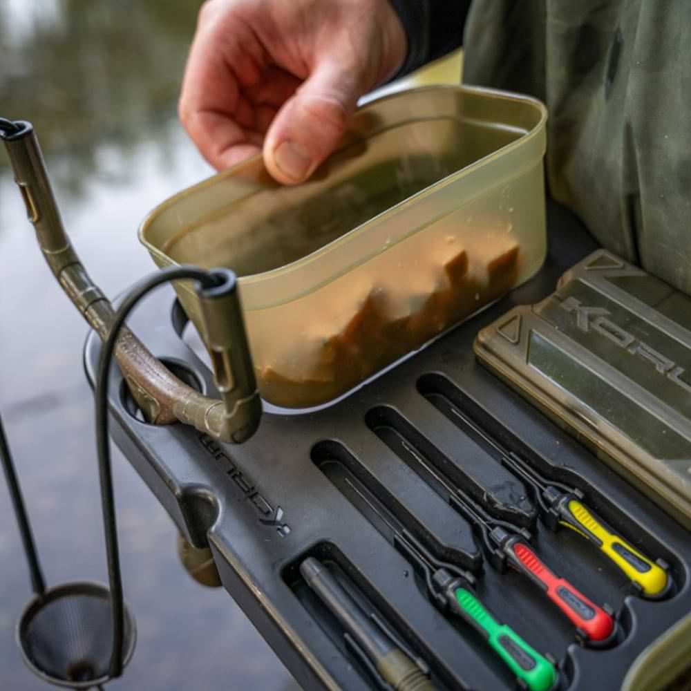 KORUM Glide Trotting Tray