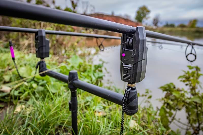 KORUM KBI-R 2-Rod Alarm Presentation Set