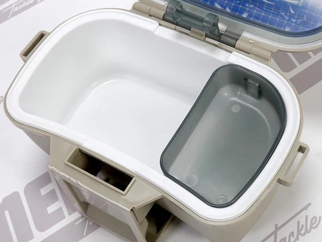 MEIHO Bait Cooler 204