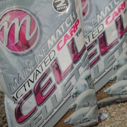 MAINLINE Match Activated Carp Ceel Pellets 1kg