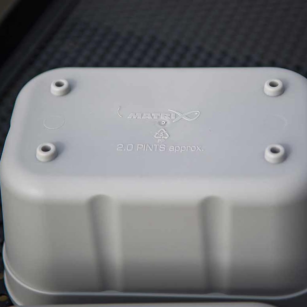 MATRIX Air Lock Bait Tub 2.0pts