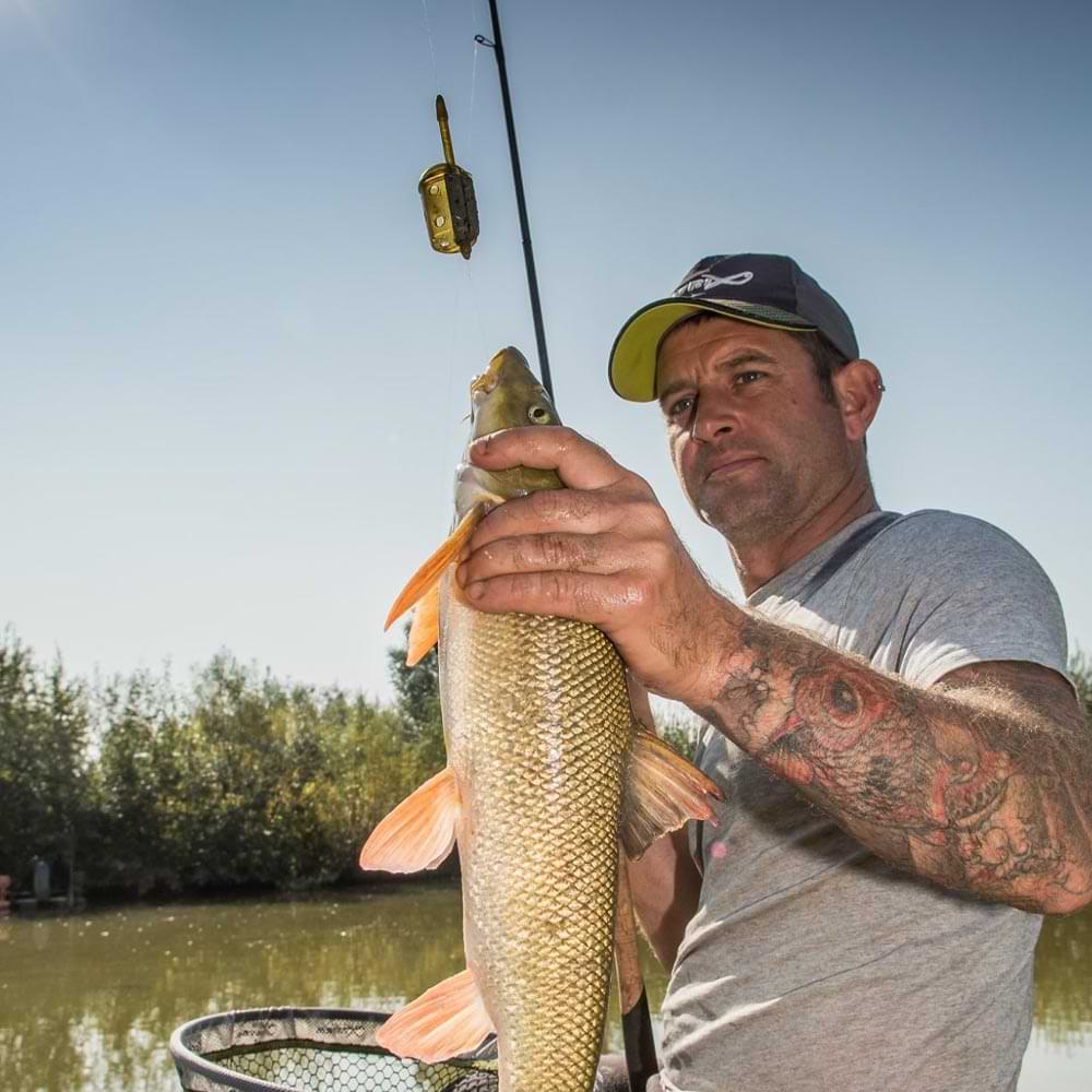 MATRIX Inline Maggot Feeder Medium 