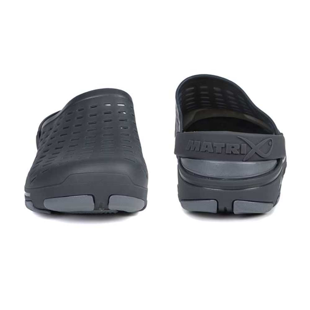 MATRIX Clogs