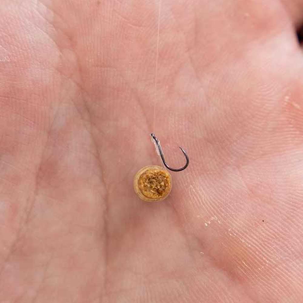 MATRIX X5 F1 Pellet Rigger Barbless Eyed