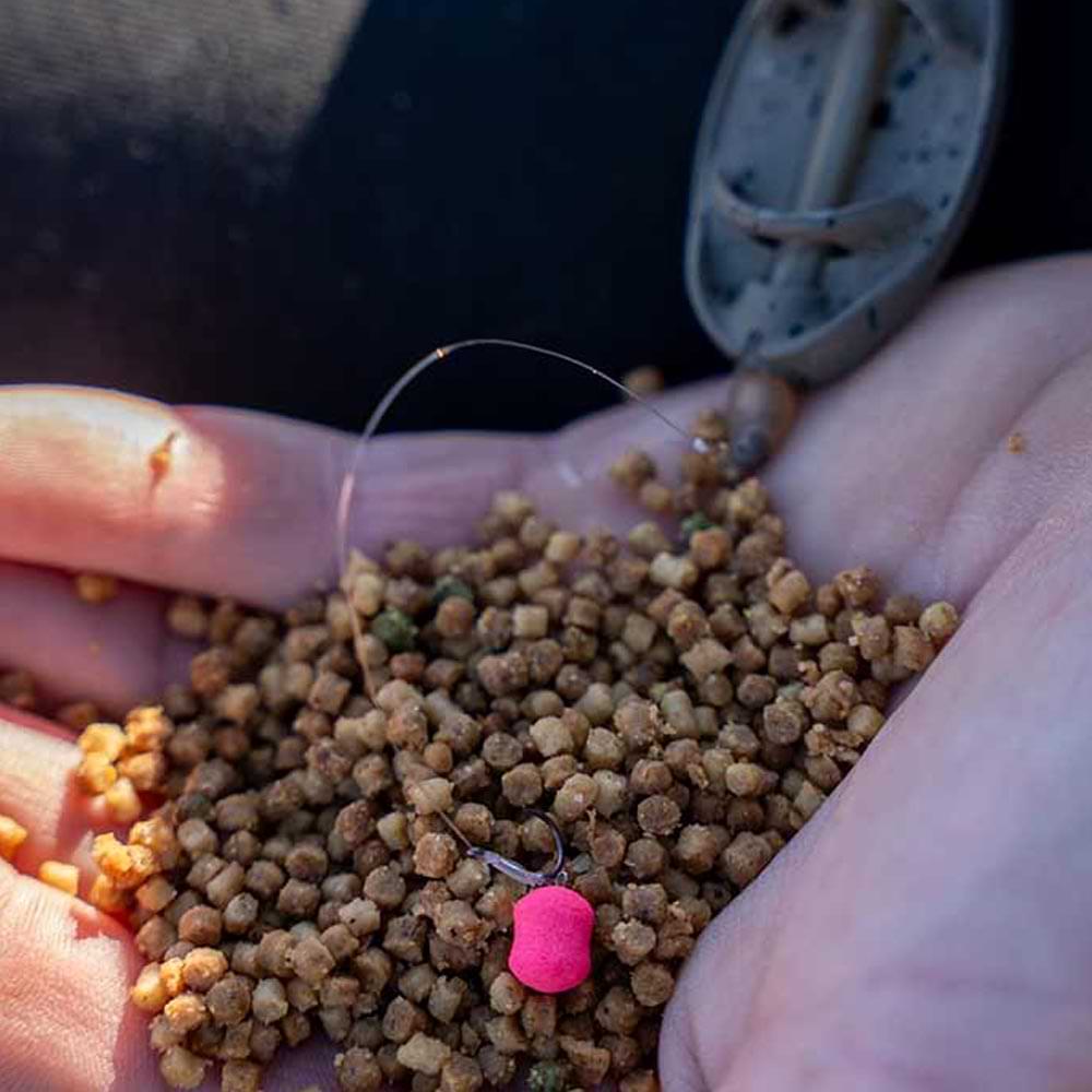 MATRIX X7 Carp method Barbless Eyed