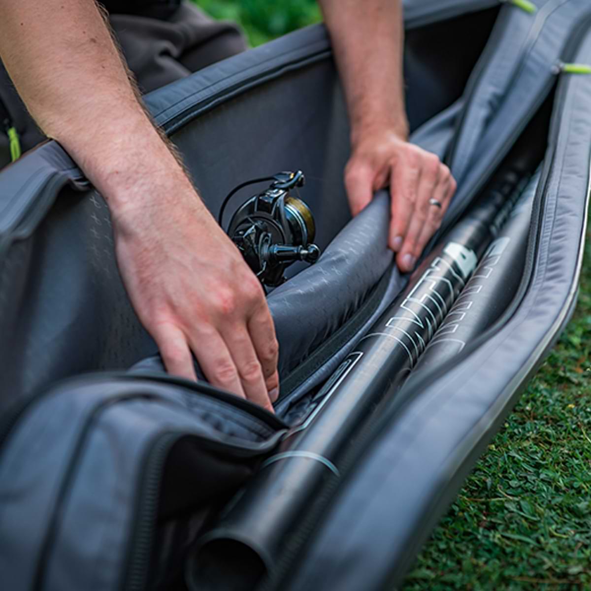MATRIX Ethos Rigid Holdall