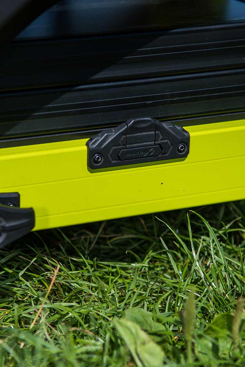 MATRIX S25 Pro Seatbox Lime Edition