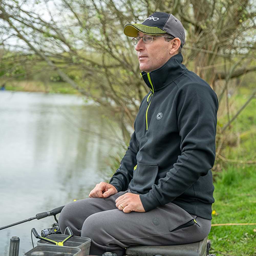 MATRIX Black Edition ¼ Zip Sweater 