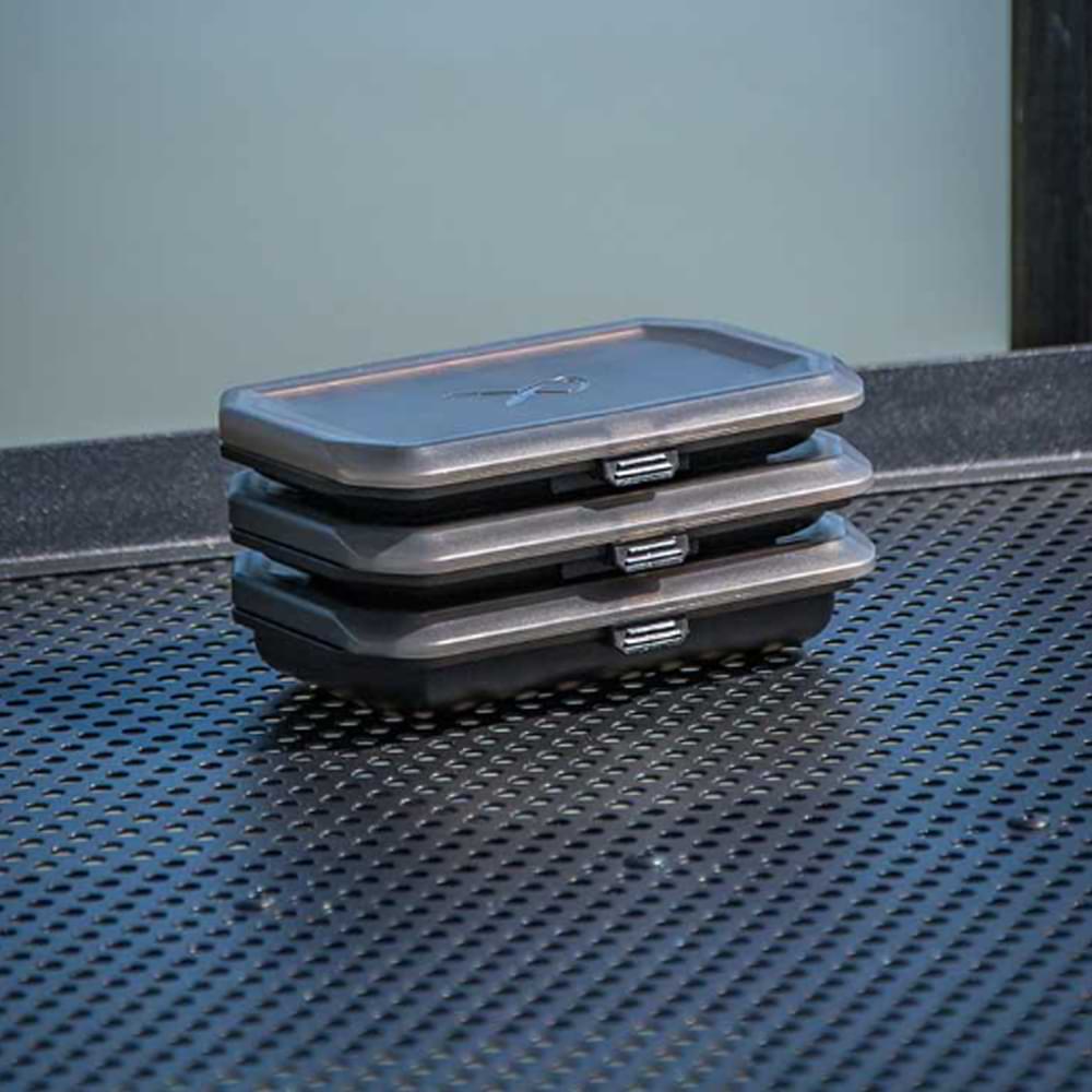 MATRIX 8 Compartment Shallow Accessory Box