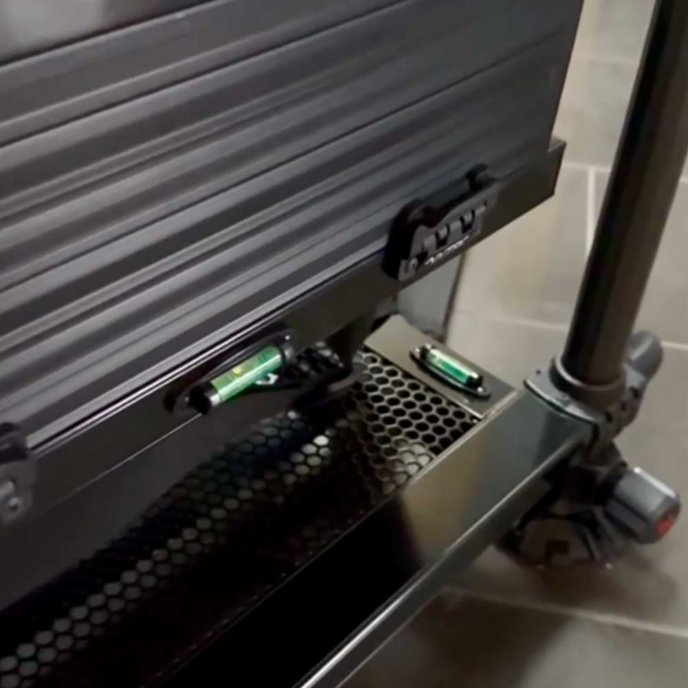 NYTRO SLS36R Station With Swivel Seat 360