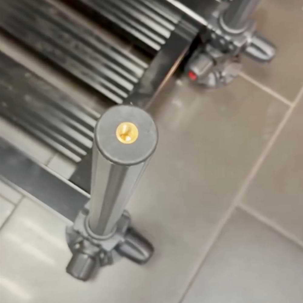 NYTRO SLS36R Station With Swivel Seat 360