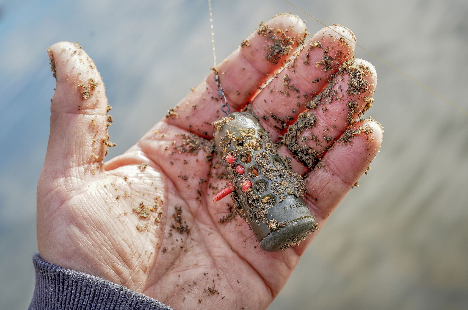 PRESTON Absolute Window Feeder Caged - XL